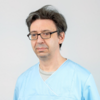Dr Ariel Levin